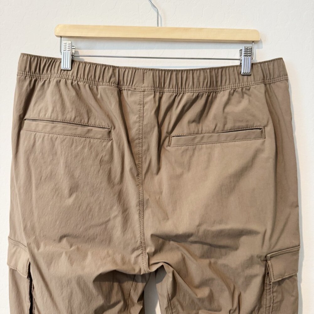 H&M Nylon Cargo Jogger Pants Streetwear Gorpcore Outdoors Preppy Casual Men's XL - Picture 6 of 7
